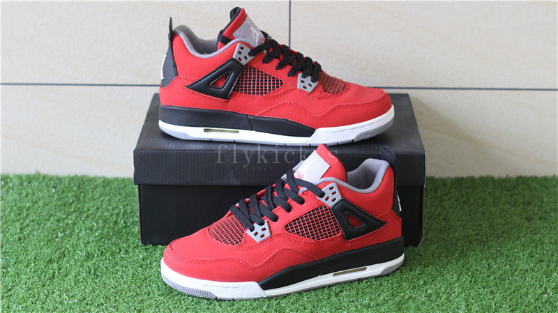 Authentic Air Jordan IV 4 Toro Bravo